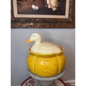 Vintage Los Angeles Pottery Duck on Nest Cookie Jar | Yellow Basketweave Ceramic